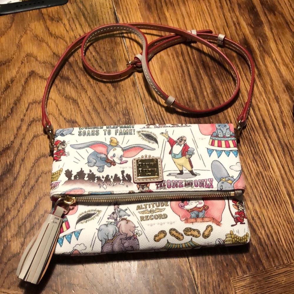 Dooney and Bourke dumbo purse